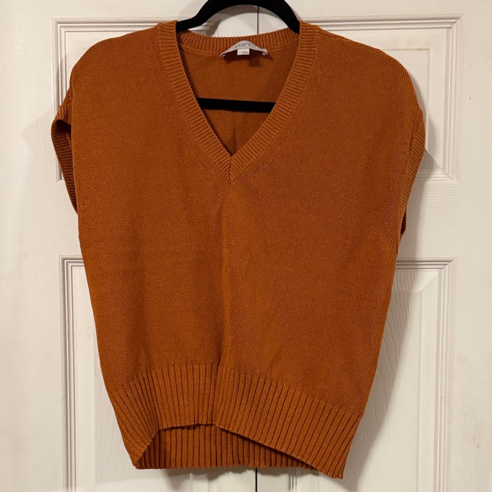 Women's V-Neck Sweater Vest - Rust Orange